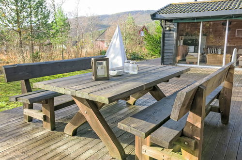 Photo 2 - Maison de 3 chambres à Fossdal avec jardin et terrasse