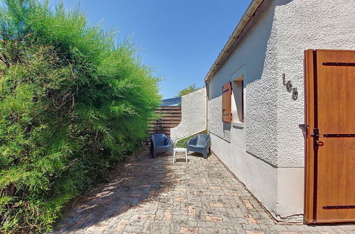 Foto 23 - Haus mit 1 Schlafzimmer in Les Mathes mit schwimmbad und terrasse