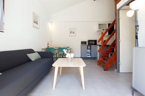 Foto 7 - Haus mit 1 Schlafzimmer in Les Mathes mit schwimmbad und terrasse