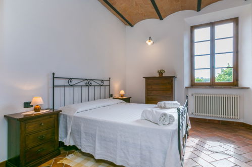 Foto 5 - Appartamento con 1 camera da letto a Volterra con piscina e giardino