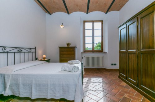 Foto 12 - Appartamento con 1 camera da letto a Volterra con piscina e giardino