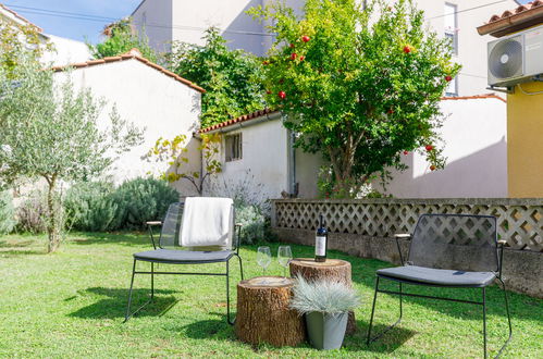 Photo 7 - Appartement de 2 chambres à Poreč avec jardin et terrasse