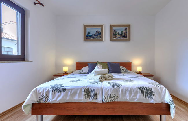 Apartamento de 2 quartos em Poreč com jardim e terraço - Foto 17