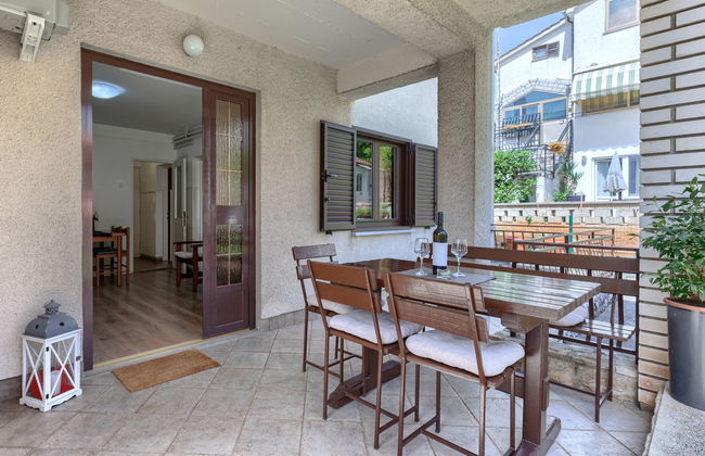 Apartamento de 2 quartos em Poreč com jardim e terraço - Foto 7