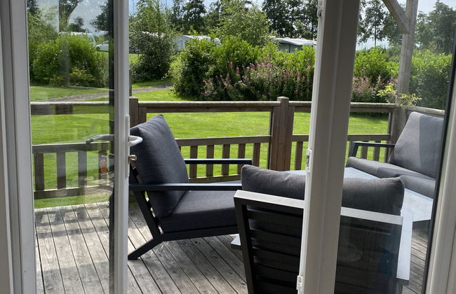 Modern 6-person Chalet in the Frisian Countryside, 3 Bedrooms and Wifi - Foto 20