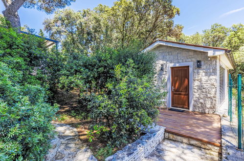 Photo 13 - Maison de 6 chambres à Pula avec piscine privée et jardin