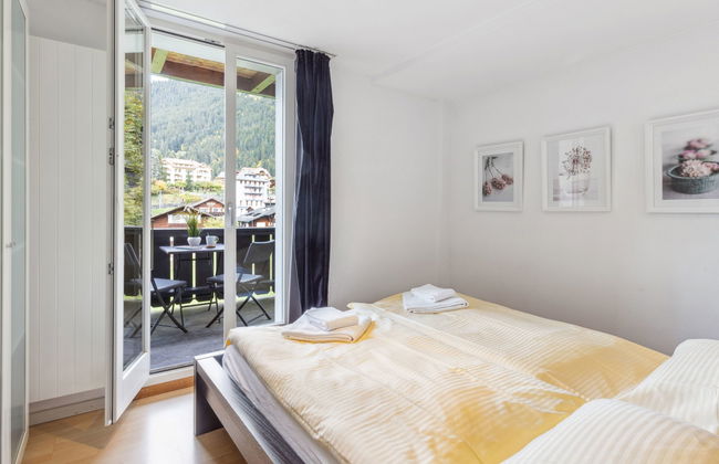 Apartamento de 3 quartos em Lauterbrunnen com banheira de hidromassagem - Foto 14