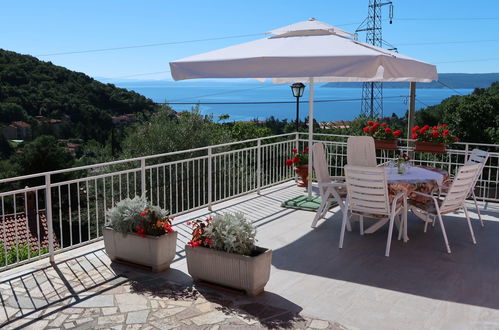 Foto 4 - Apartment mit 2 Schlafzimmern in Mošćenička Draga mit terrasse und blick aufs meer