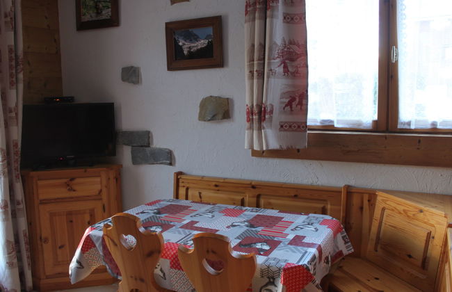 2 bedroom Apartment in Les Villards-sur-Thônes - Photo 8