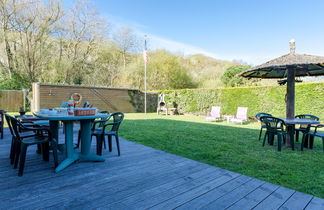 Photo 2 - Maison de 2 chambres à Saint-Laurent-sur-Mer avec jardin et terrasse