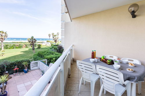 Photo 17 - 2 bedroom Apartment in Canet-en-Roussillon with swimming pool and terrace