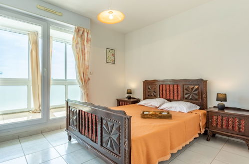 Foto 12 - Appartamento con 2 camere da letto a Canet-en-Roussillon con piscina e terrazza