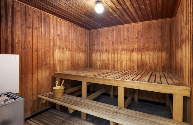 Appartamento con 4 camere da letto a Crans-Montana con piscina e giardino - Foto 38