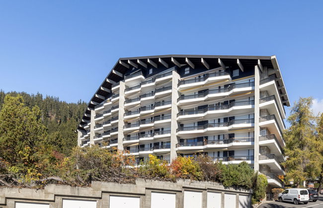 Appartamento con 4 camere da letto a Crans-Montana con piscina e giardino - Foto 40