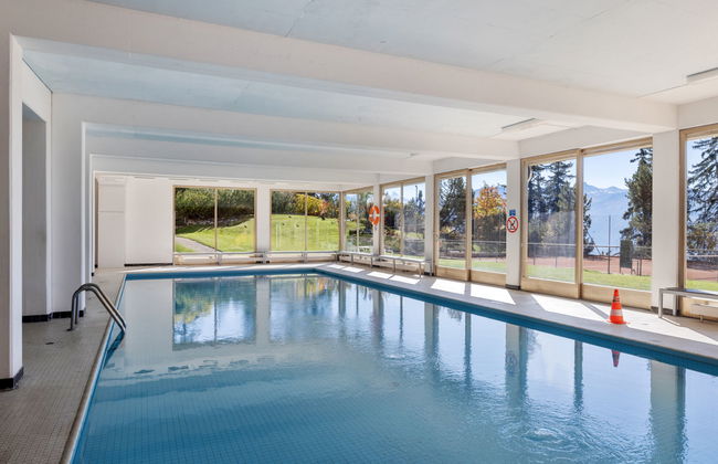 Appartamento con 4 camere da letto a Crans-Montana con piscina e giardino - Foto 35