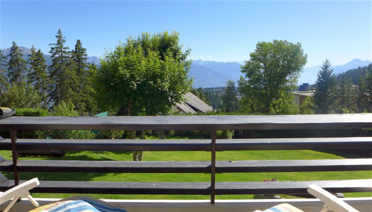 Foto 1 - Apartamento em Crans-Montana com piscina e vista para a montanha