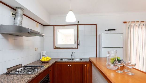 4 bedroom House in l'Escala with terrace - Photo 3