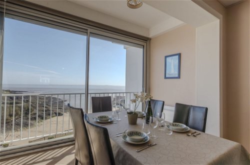 Foto 1 - Apartamento de 1 quarto em Vaux-sur-Mer com vistas do mar