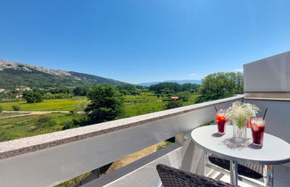 Photo 1 - 2 bedroom Apartment in Baška with garden
