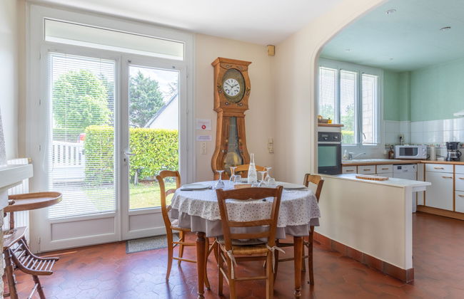 Casa de 4 quartos em Merville-Franceville-Plage com jardim e terraço - Foto 9