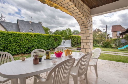 Photo 1 - Maison de 3 chambres à Merville-Franceville-Plage avec jardin et terrasse