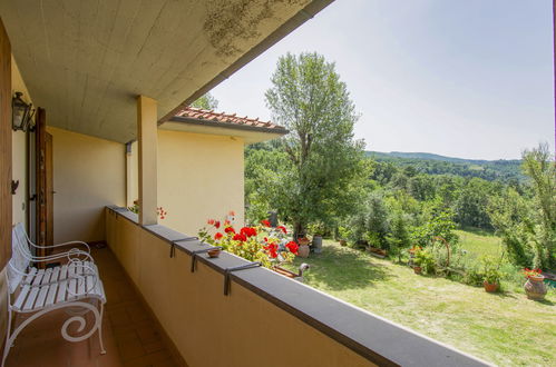 Photo 25 - 2 bedroom House in Rufina with swimming pool and garden