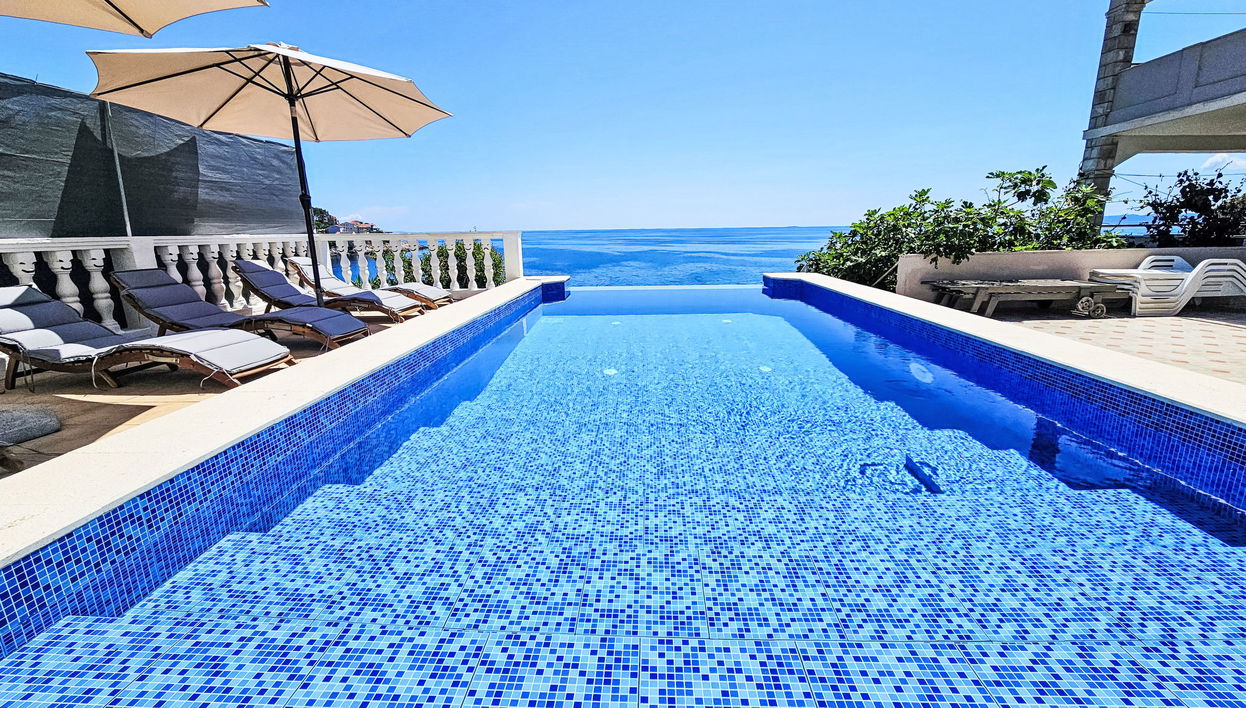 Apartamento de 2 quartos em Korčula com piscina e terraço - Foto 1