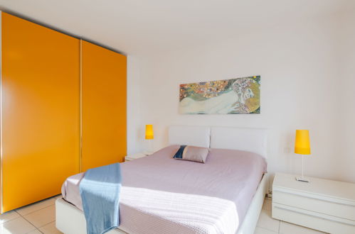 Photo 9 - Appartement de 1 chambre à Fréjus avec terrasse et vues à la mer