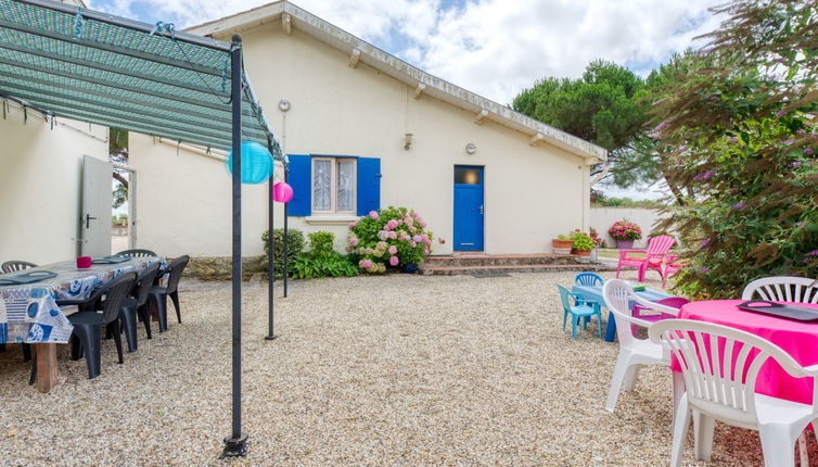 Photo 1 - Maison de 2 chambres à Jau-Dignac-et-Loirac avec jardin