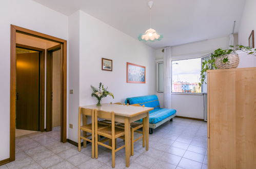 Photo 11 - 1 bedroom Apartment in Caorle with swimming pool and terrace