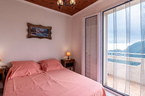 Photo 9 - Maison de 2 chambres à San-Giovanni-di-Moriani avec jardin et vues à la mer