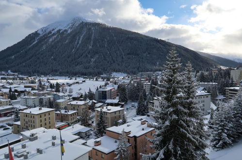 Foto 23 - Appartamento a Davos con piscina e vista sulle montagne