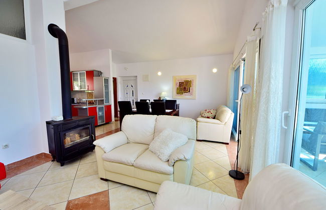 Casa de 3 quartos em Kula Norinska com piscina privada e jardim - Foto 13