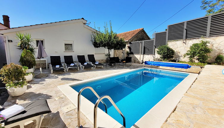 Photo 1 - Maison de 2 chambres à Kula Norinska avec piscine privée et jardin