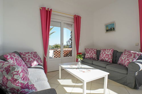 Photo 6 - 3 bedroom House in Théoule-sur-Mer with garden and terrace