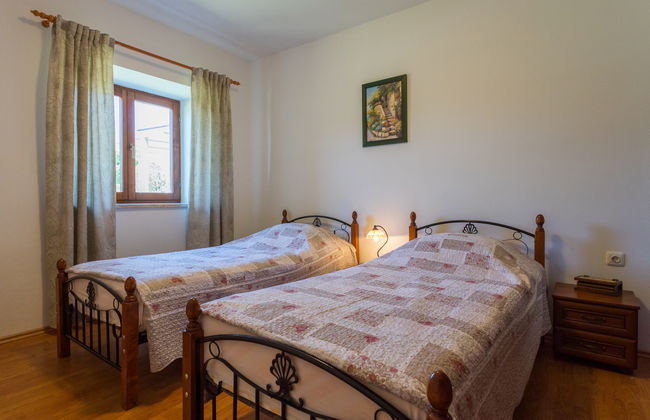Casa de 6 quartos em Labin com piscina privada e jardim - Foto 15