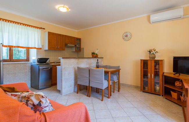 Casa de 6 quartos em Labin com piscina privada e jardim - Foto 12