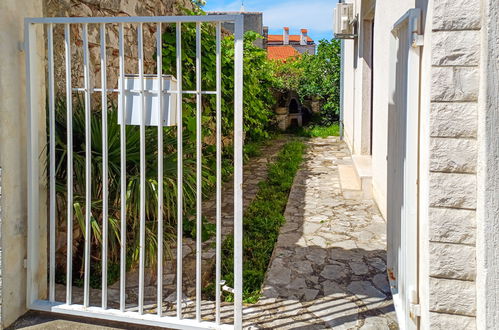 Photo 27 - Maison de 3 chambres à Novi Vinodolski avec terrasse