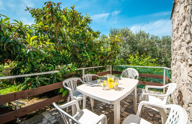 Casa de 3 quartos em Novi Vinodolski com terraço - Foto 2
