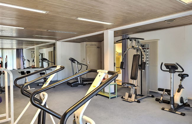Apartamento de 2 quartos em Bissone com piscina e jardim - Foto 24