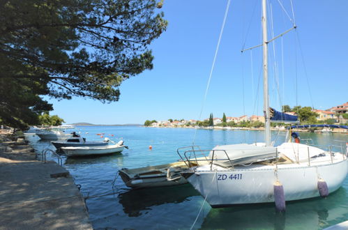 Foto 10 - Apartamento de 2 quartos em Sibenik com terraço e vistas do mar