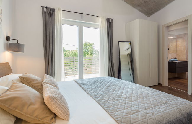 Casa de 4 quartos em Poreč com piscina privada e jardim - Foto 26