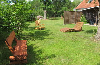 Photo 2 - Maison de 2 chambres à Neu Poserin avec jardin et vues sur la montagne