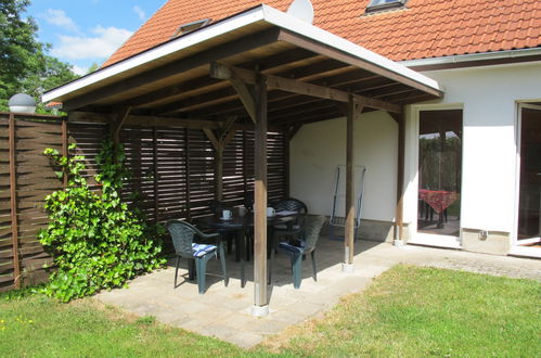 Photo 12 - Maison de 2 chambres à Neu Poserin avec jardin et terrasse