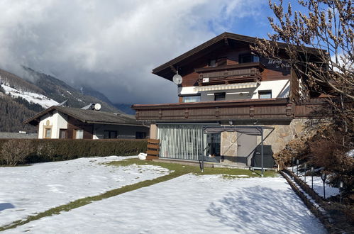 Foto 22 - Apartment mit 3 Schlafzimmern in Neustift im Stubaital mit blick auf die berge