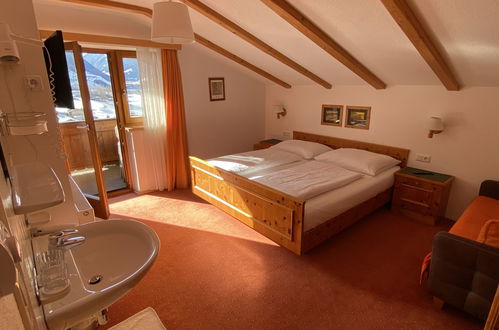 Foto 4 - Apartamento de 3 habitaciones en Neustift im Stubaital con vistas a la montaña