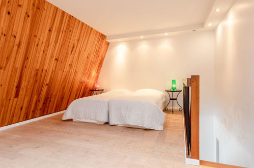 Foto 13 - Appartamento con 1 camera da letto a Deauville con vista mare