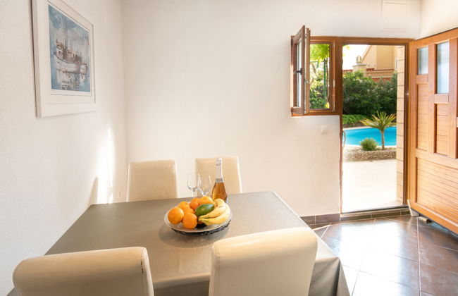 Casa de 5 quartos em Makarska com piscina privada e jardim - Foto 21