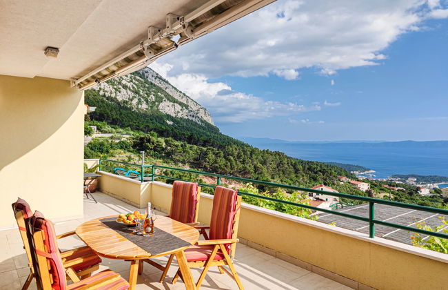 Casa de 5 quartos em Makarska com piscina privada e jardim - Foto 28