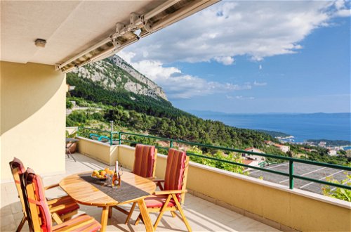Foto 28 - Casa de 4 habitaciones en Makarska con piscina privada y vistas al mar